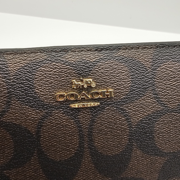 SOLD ON ANOTHER SITE - Picture 3 of 11